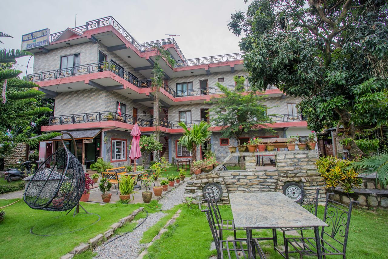 Hotel Glory Garden Pokhara Bagian luar foto