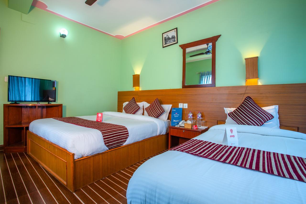 Hotel Glory Garden Pokhara Bagian luar foto