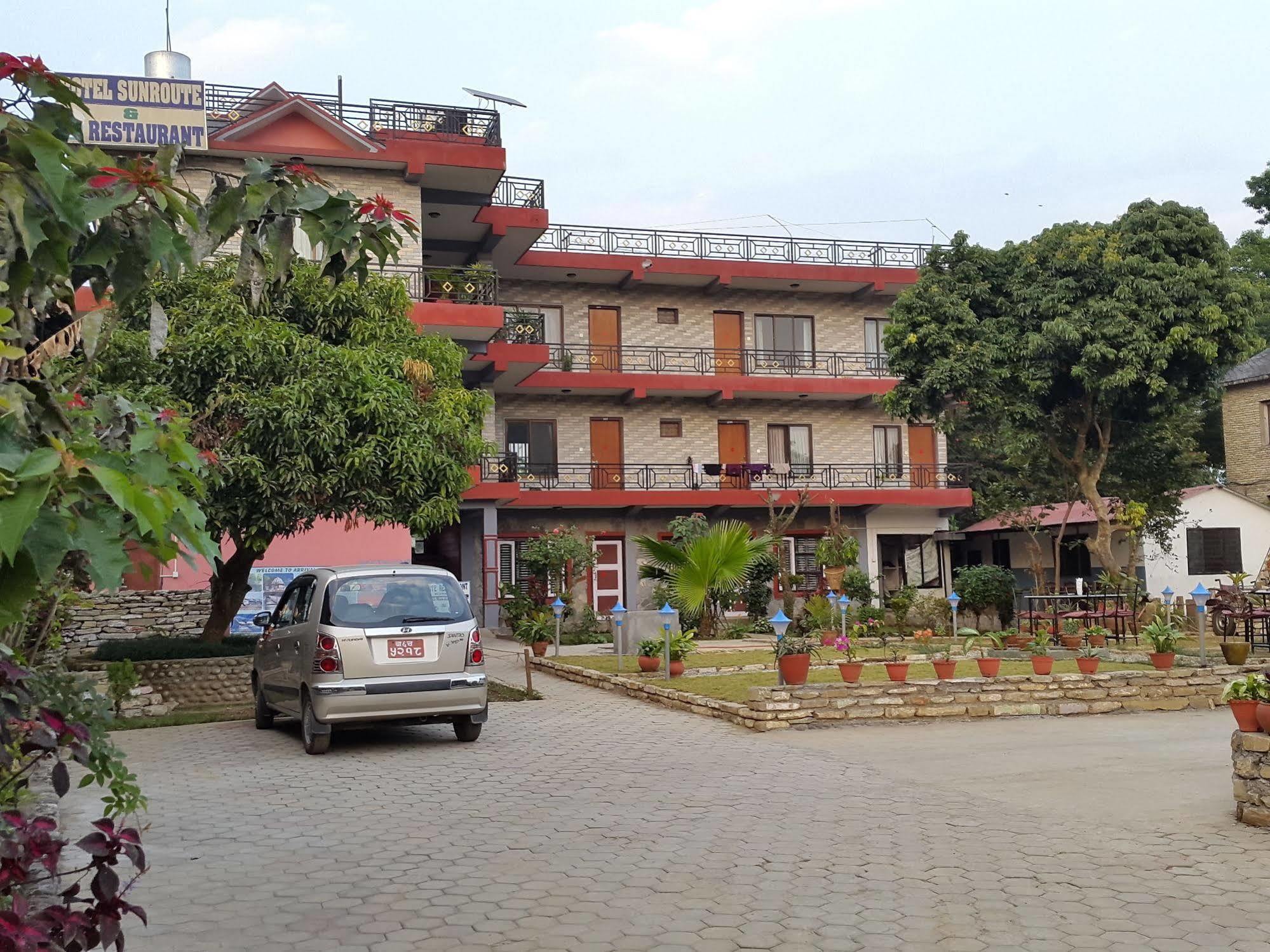 Hotel Glory Garden Pokhara Bagian luar foto