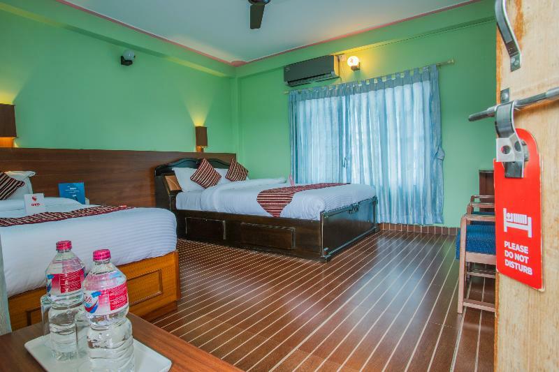 Hotel Glory Garden Pokhara Bagian luar foto